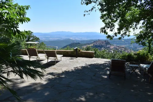 Villa "Il Diaccio" with a panoramic view of the Tuscan Maremma Hotels in Roccastrada