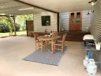 Exquisite Country Cottage in Private Rural Setting.