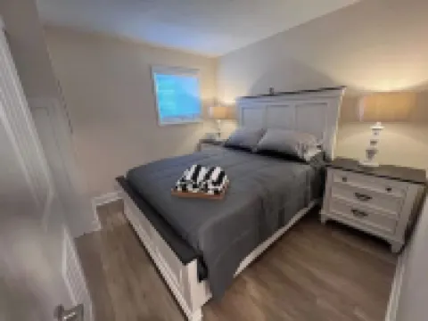 New, sunny Wildwood Crest condo! Excellent location, 1 block to beach ☀️🌊 Hotels in Wildwood Crest