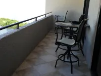 LUXURY WEST FACING CONDO -  STUNNING VIEWS AND BOAT DOCK!!! Hotels in Hudson