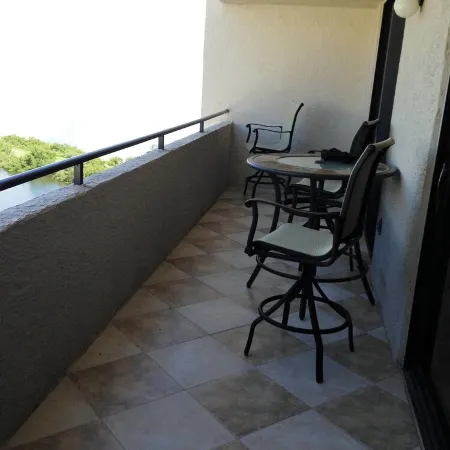LUXURY WEST FACING CONDO -  STUNNING VIEWS AND BOAT DOCK!!!