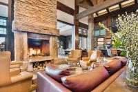 PARQ 1 AT EMPIRE PASS TALISKER CLUB ACCESS SKI IN/OUT POOL SPA DINING SKI VALET