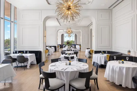 Signia by Hilton Atlanta Georgia World Congress Center