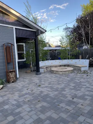 1890 Graystone Cottage behind Historic Home short walk to Downtown & Whiskey Row