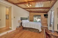 The Barn house - 1.5 miles to Whiskey Row - balcon