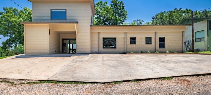 Luxury Lakefront Home on Lake LBJ Insane View Boat & Jet Ski Lift  Sleeps 18+ Hotéis em Llano County