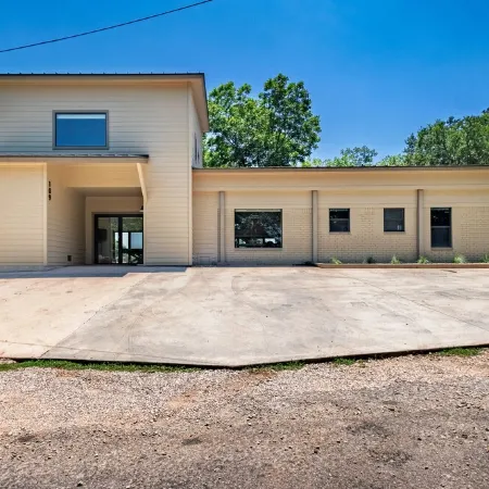 Luxury Lakefront Home on Lake LBJ Insane View Boat & Jet Ski Lift Sleeps 18+