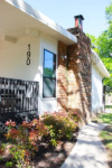 Waterfront family vacation home at Eufala. Sleeps 14. Newly remodeled. Amazing.