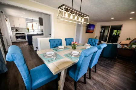 Luxury four bedroom house minutes from downtown Ft. Kent!