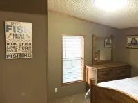 Beautiful Lake Views at this Dog Friendly home on Rainbow Lake Hotel a Pinetop-Lakeside