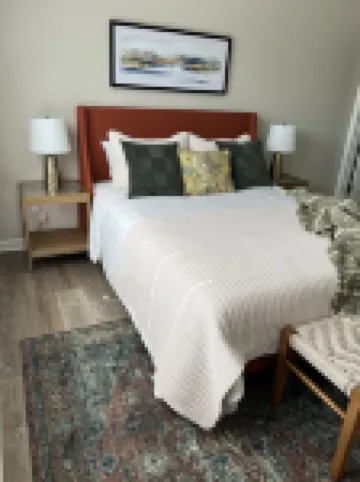 All Things Auburn, Walkable to Campus and University Related Activities!