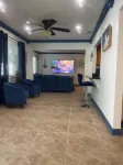 Charming 3-bedroom house with AC, fitness room, WiFi in Port St. Lucie