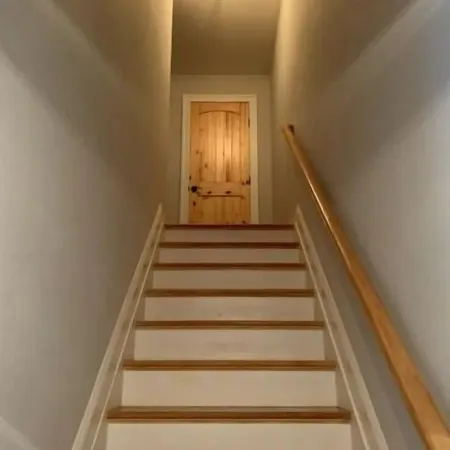 Brand New 2 Bdr. Townhome Minutes from Windham Mtn