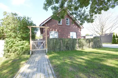 Modern first floor apartment in the center of Rhauderfehn