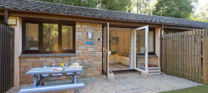 Woodland Retreat - Summer School Holiday Dates Still Available. โรงแรมในเซนต์อีฟส์