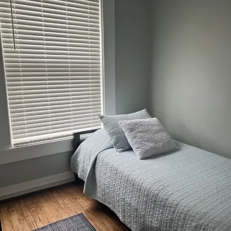 Historic Downtown Chillicothe 1840's Loft