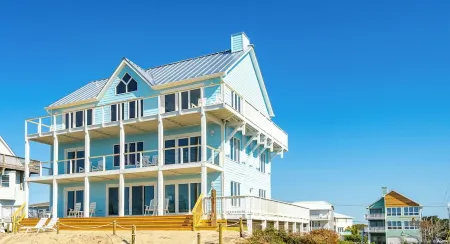 Oceanfront 7 BR, private beach access, 3 levels of beachfront decks