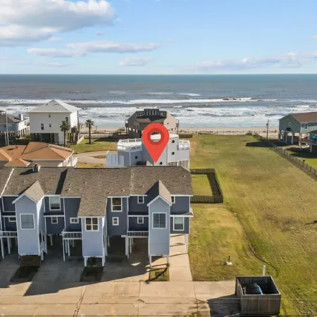 Unobstructed Ocean Views!  Walk to the Beach! King Bed. Pets. Nema 14-50 Outlet!