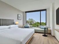 Fairfield by Marriott Vadodara Hotels near Alkapuri Haveli