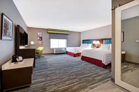 Hampton Inn by Hilton Pleasant View Отели в г. Купертаун
