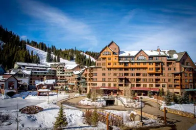 Zephyr Mountain Lodge Hotels near Snowblaze Condominiums