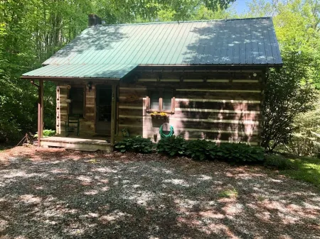 Log Cabin - Best 3 Bdrm Value -  Close to Boone & ASU - Free Night for every 3
