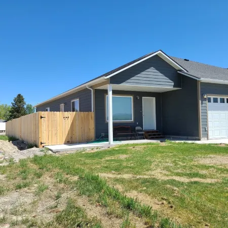 Beaverhead House Rental