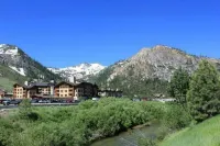 Village at Palisades Ski-in Ski-Out One Bedroom Condo Mt. View Unit -2nd Floor - 3 tähden