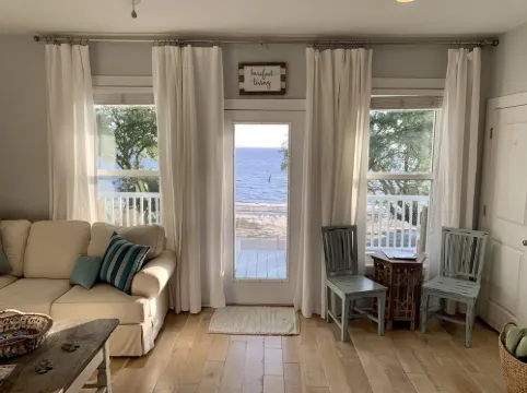 Ocean Springs Beach Vacation Getaway!  Private beach with breathtaking sunsets!