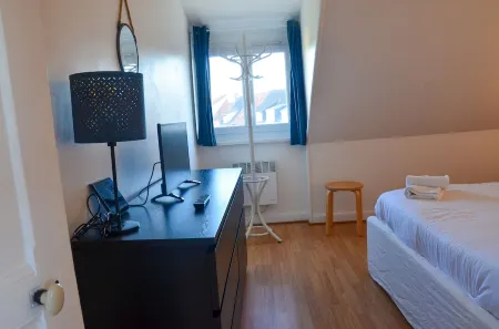 Wimereux: Beautiful bright 3-bedroom apartment with sea view