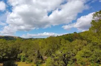 Luxurious Cottage with Lovely Views in Rural Location Hotels in Presteigne