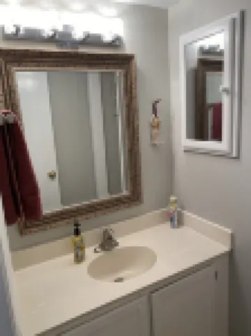 Sun-Sational , OCEAN FRONT, ALL LINENS included, POOL, Private Screen Porch