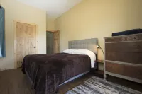 Carlin Bay Retreat on Lake Coeur d'Alene