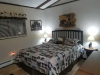 Remodeled 4 bedroom home in downtown Paradise next to our Fresh Coast Cafe