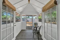 Large Private Pool & Beach House,2 Owner Suites; Walk 2 Beach, Gulf Views - 4 tähden
