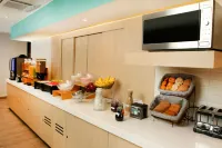 City Express by Marriott Reynosa - breakfast