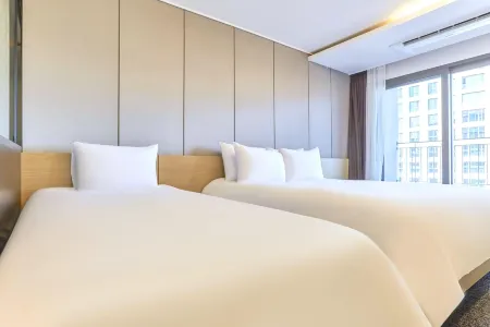 Chuncheon Urban Thirty Hotel Отели рядом с достопримечательностью «Канвонский национальный университет»