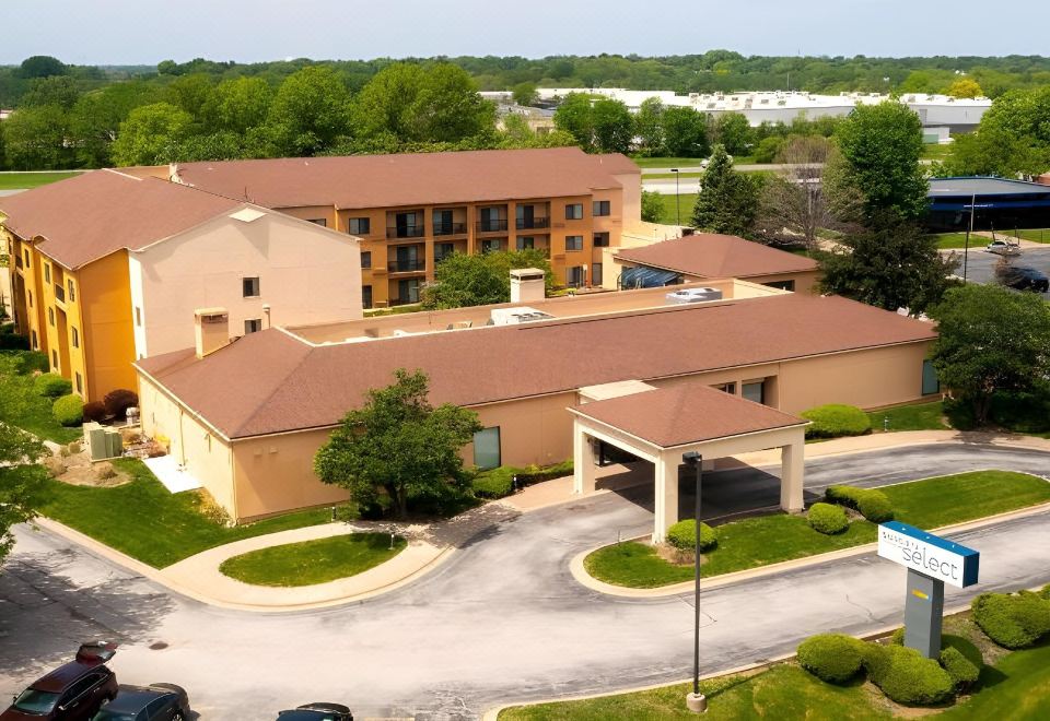hotel overview picture