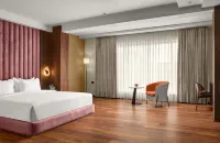 Royal Ritis Hotel in zona Sambre Airport