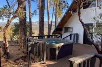 Oakhurst Cabin|Bass Lake View|Game Room|Hot Tub!