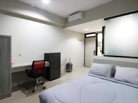 Dparagon Kalijudan Hotels in 