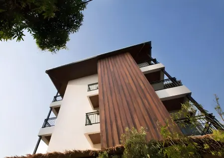 Green Tiger House