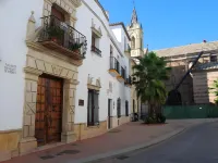 Palacio Sirvente Mieres - Parking Gratuito Hotel a Arjona