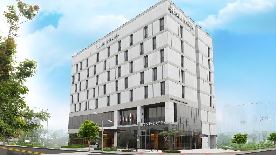 Rest Hotel