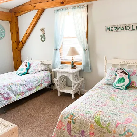 Mermaid Cottage! beautiful propety!