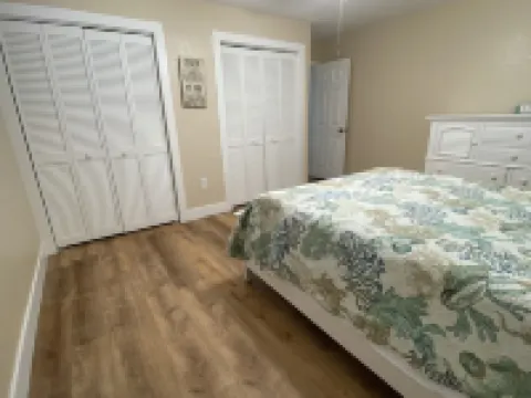 Beautiful Home Located DIRECTLY ON RIVER!!!