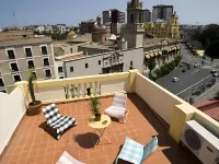 Purple Nest Hostel - Ostelli