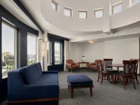 Courtyard Halifax Downtown โรงแรมใกล้เพียร์ 21