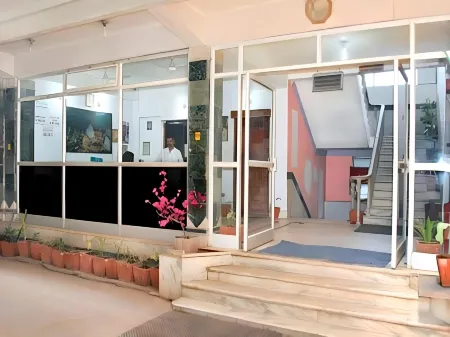 Hotel Yashoda International, Deoghar