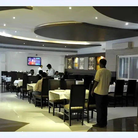 The Grand Park Hotel